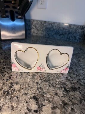 Vintage Porcelain Double Heart Frame with Gold Trim and Pink Roses